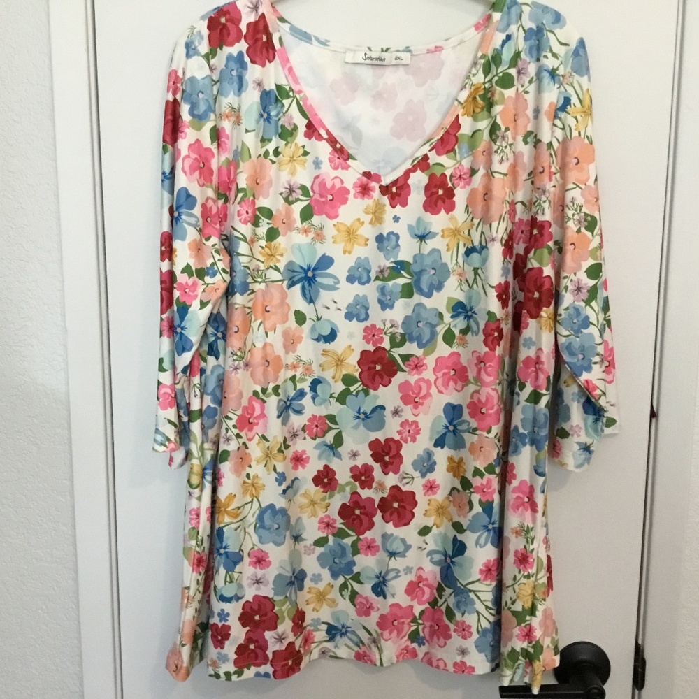 SAKURAFINA SIZE 2X FLORAL TUNIC